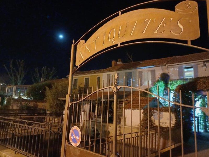 Pyramidhome By Les Bastidons De L'Isle Esterno foto